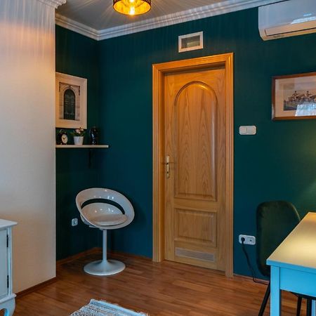 Romantic Studio Secret Garden Будапеща Екстериор снимка